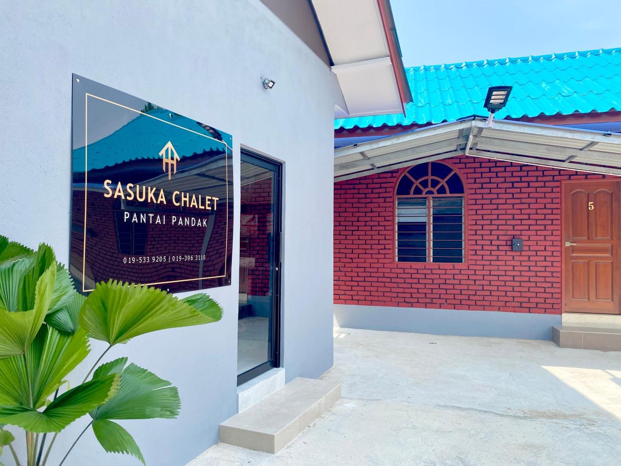 Sasuka Chalet Pantai Pandak Kuala Terengganu Exterior foto